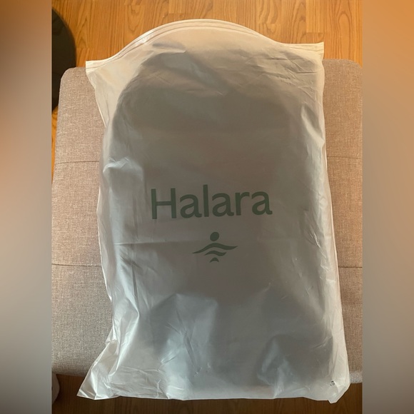 Black Halara Gym Bag Brand New - Picture 10 of 12